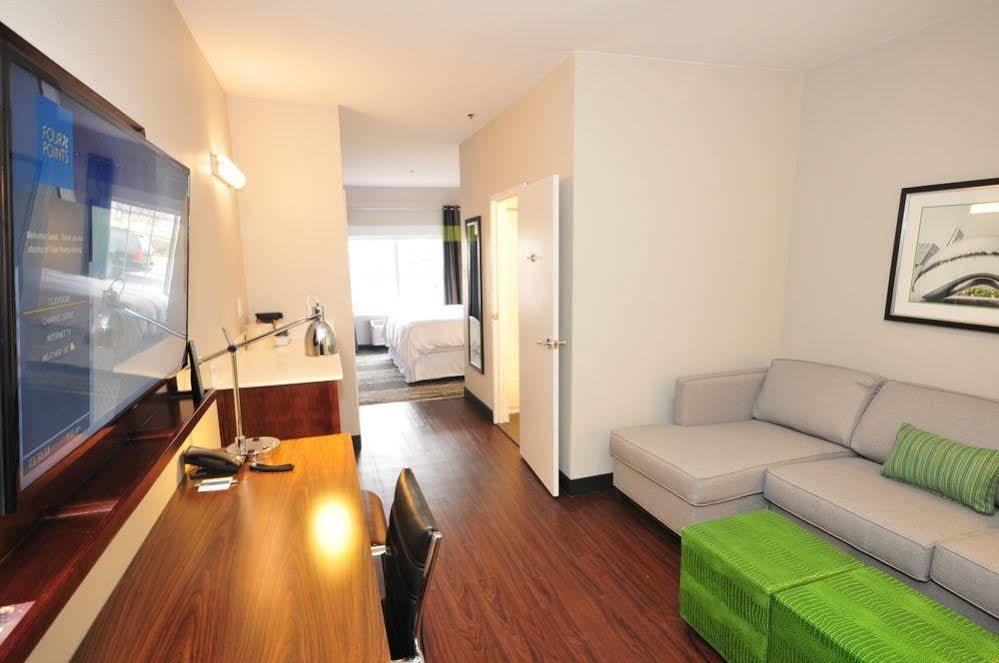 Hotel Four Points By Sheraton O'hare 3*